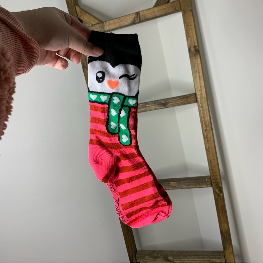 Betsey Johnson Cute Penguin Valentines Day Socks
